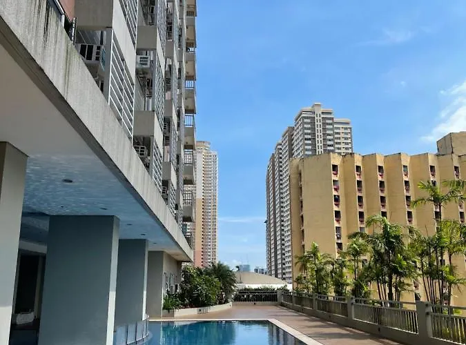 1 Bedroom Near Us Embassy And St Lukes Medical Clinic Aparthotel *