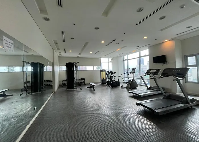 1 Bedroom Near Us Embassy And St Lukes Medical Clinic Aparthotel Manila