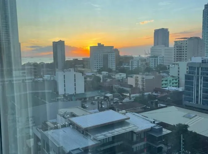 1 Bedroom Near Us Embassy And St Lukes Medical Clinic * Manila